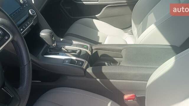 Серый Хонда Цивик, объемом двигателя 2 л и пробегом 52 тыс. км за 16000 $, фото 19 на Automoto.ua