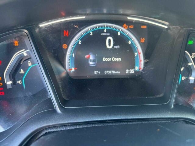 Серый Хонда Цивик, объемом двигателя 2 л и пробегом 118 тыс. км за 4400 $, фото 7 на Automoto.ua