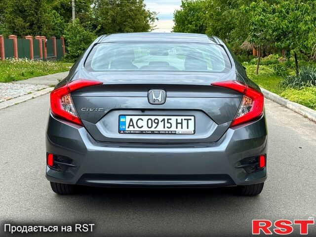 Сірий Хонда Сівік, об'ємом двигуна 1.6 л та пробігом 70 тис. км за 19900 $, фото 2 на Automoto.ua