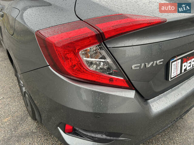 Серый Хонда Цивик, объемом двигателя 1.6 л и пробегом 30 тыс. км за 23300 $, фото 8 на Automoto.ua