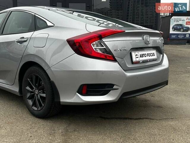 Серый Хонда Цивик, объемом двигателя 1.6 л и пробегом 5 тыс. км за 22990 $, фото 6 на Automoto.ua
