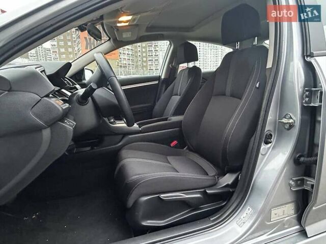 Серый Хонда Цивик, объемом двигателя 1.6 л и пробегом 5 тыс. км за 22990 $, фото 10 на Automoto.ua