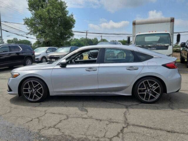 Серый Хонда Цивик, объемом двигателя 1.5 л и пробегом 16 тыс. км за 13000 $, фото 4 на Automoto.ua