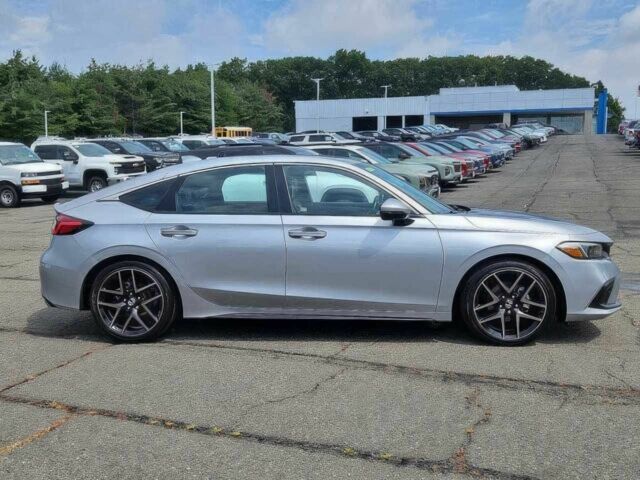 Серый Хонда Цивик, объемом двигателя 1.5 л и пробегом 16 тыс. км за 13000 $, фото 3 на Automoto.ua