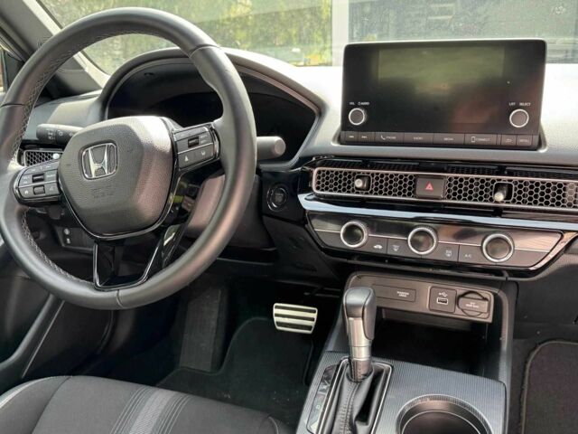 Серый Хонда Цивик, объемом двигателя 2 л и пробегом 33 тыс. км за 16000 $, фото 8 на Automoto.ua