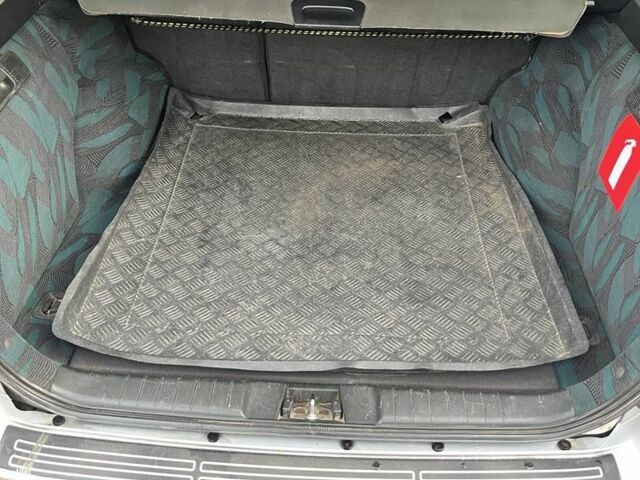 Серый Хонда Цивик, объемом двигателя 1.4 л и пробегом 3 тыс. км за 2500 $, фото 6 на Automoto.ua