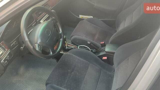 Сірий Хонда Сівік, об'ємом двигуна 2 л та пробігом 297 тис. км за 2500 $, фото 4 на Automoto.ua