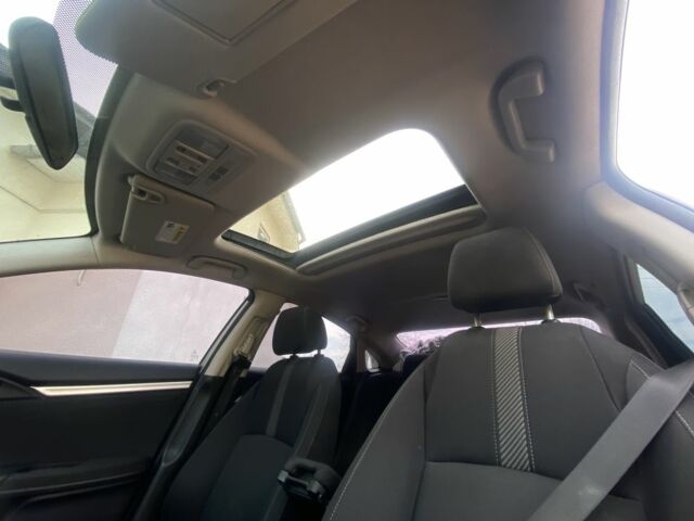 Сірий Хонда Сівік, об'ємом двигуна 2 л та пробігом 140 тис. км за 12700 $, фото 3 на Automoto.ua