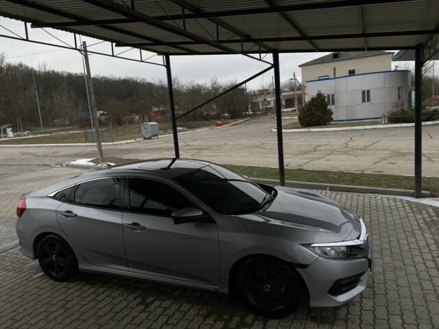 Сірий Хонда Сівік, об'ємом двигуна 2 л та пробігом 140 тис. км за 12700 $, фото 4 на Automoto.ua