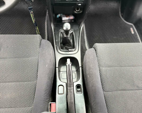 Сірий Хонда Сівік, об'ємом двигуна 1.5 л та пробігом 160 тис. км за 1999 $, фото 9 на Automoto.ua