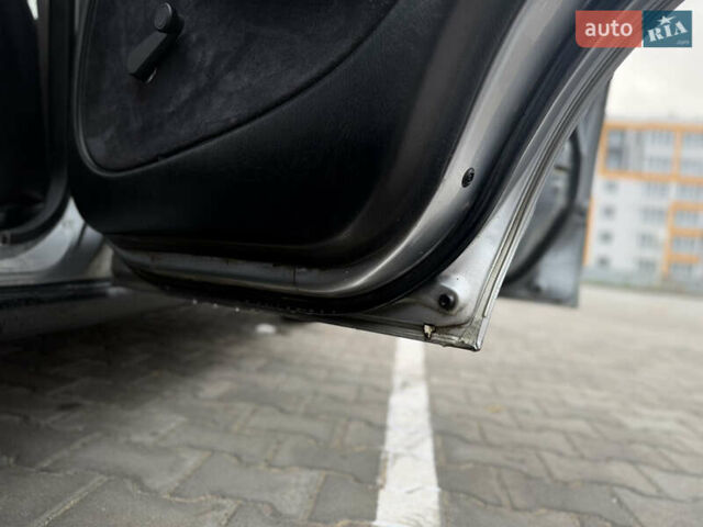 Сірий Хонда Сівік, об'ємом двигуна 1.5 л та пробігом 160 тис. км за 1999 $, фото 6 на Automoto.ua