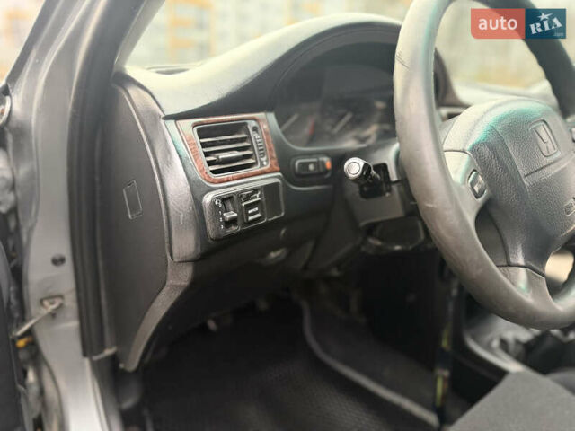 Сірий Хонда Сівік, об'ємом двигуна 1.5 л та пробігом 160 тис. км за 1999 $, фото 10 на Automoto.ua