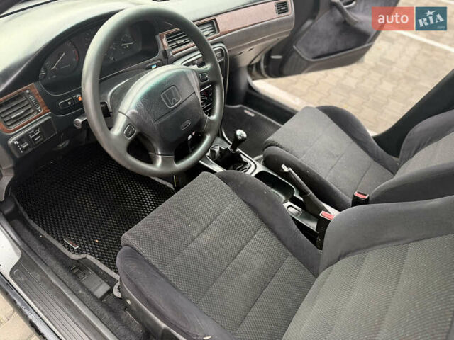 Сірий Хонда Сівік, об'ємом двигуна 1.5 л та пробігом 160 тис. км за 1999 $, фото 11 на Automoto.ua