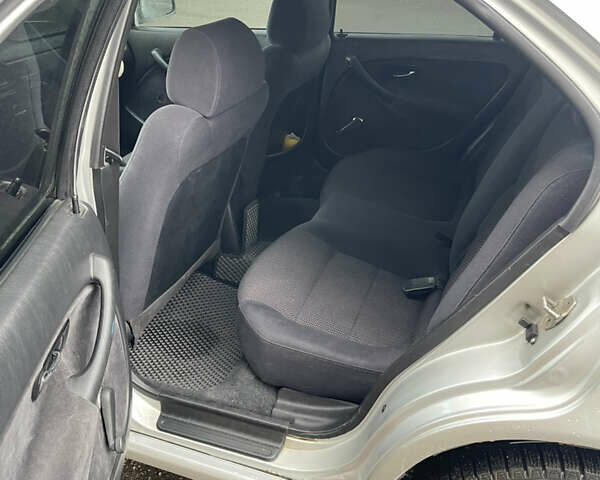 Сірий Хонда Сівік, об'ємом двигуна 1.4 л та пробігом 466 тис. км за 2200 $, фото 10 на Automoto.ua