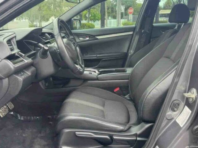 Серый Хонда Цивик, объемом двигателя 2 л и пробегом 35 тыс. км за 9200 $, фото 8 на Automoto.ua