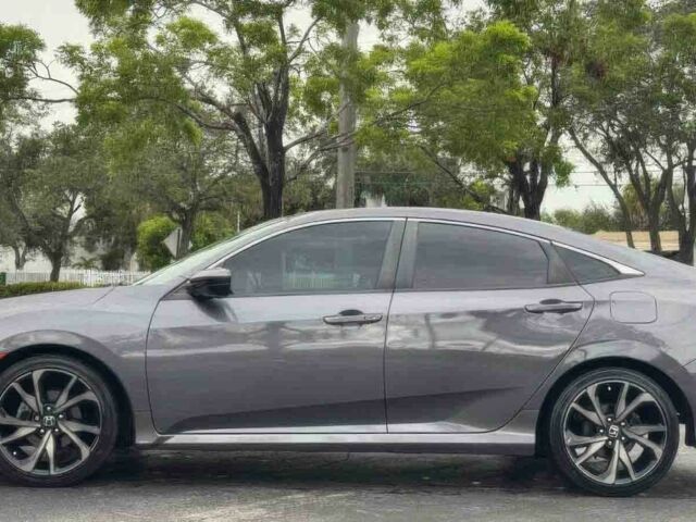 Серый Хонда Цивик, объемом двигателя 2 л и пробегом 35 тыс. км за 9200 $, фото 3 на Automoto.ua