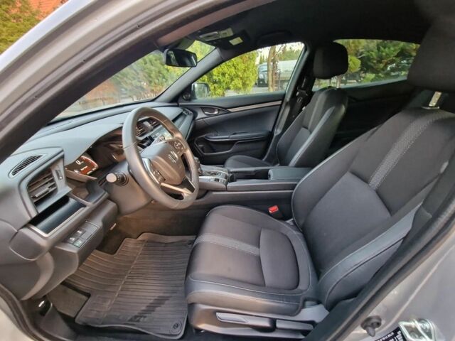 Серый Хонда Цивик, объемом двигателя 1.5 л и пробегом 40 тыс. км за 10800 $, фото 16 на Automoto.ua