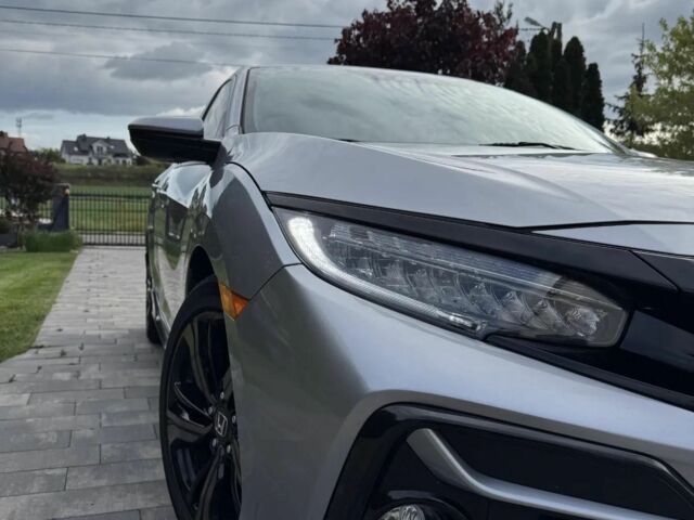 Серый Хонда Цивик, объемом двигателя 1.5 л и пробегом 40 тыс. км за 10800 $, фото 12 на Automoto.ua