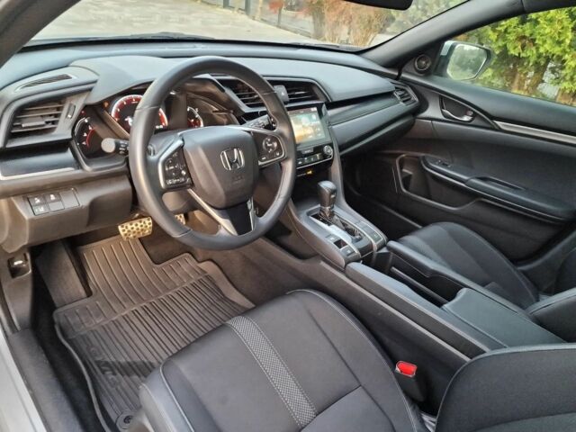 Серый Хонда Цивик, объемом двигателя 1.5 л и пробегом 40 тыс. км за 10800 $, фото 13 на Automoto.ua