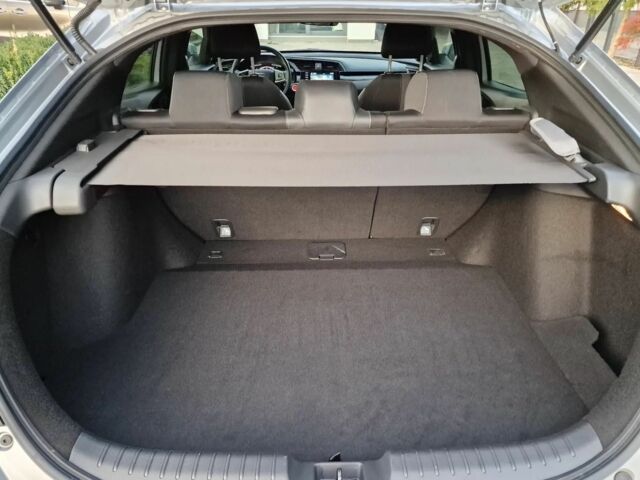 Серый Хонда Цивик, объемом двигателя 1.5 л и пробегом 40 тыс. км за 10800 $, фото 20 на Automoto.ua