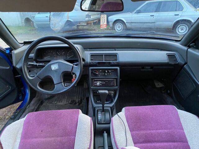 Синий Хонда Цивик, объемом двигателя 1.4 л и пробегом 300 тыс. км за 2700 $, фото 11 на Automoto.ua