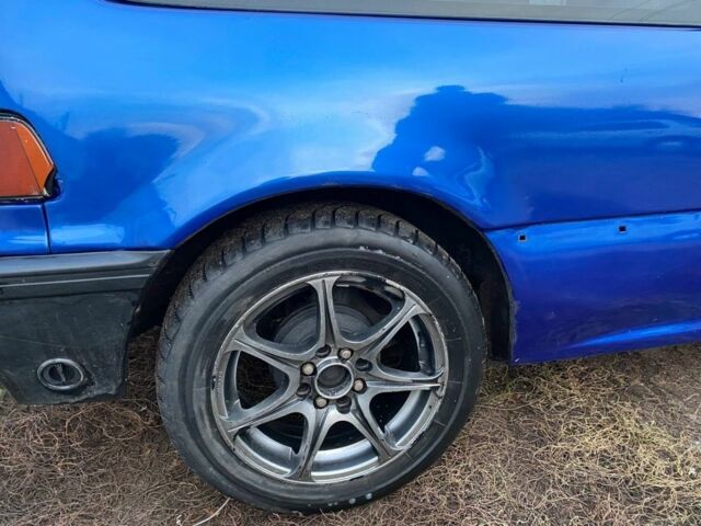 Синий Хонда Цивик, объемом двигателя 1.4 л и пробегом 300 тыс. км за 2700 $, фото 7 на Automoto.ua