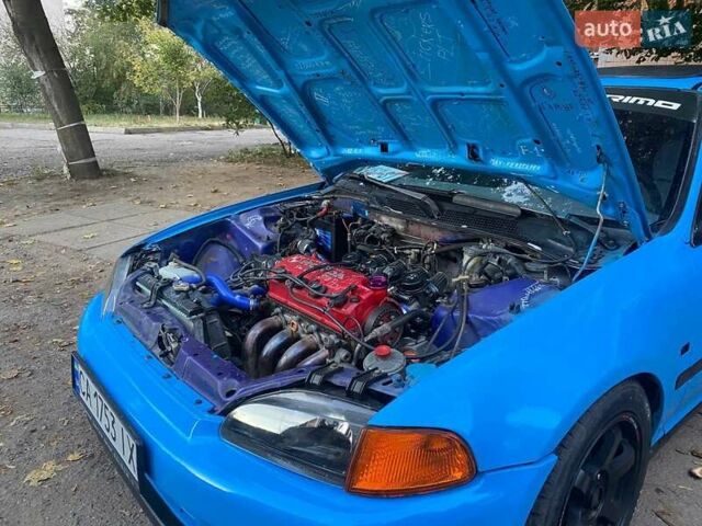 Синий Хонда Цивик, объемом двигателя 1.49 л и пробегом 99 тыс. км за 4499 $, фото 2 на Automoto.ua