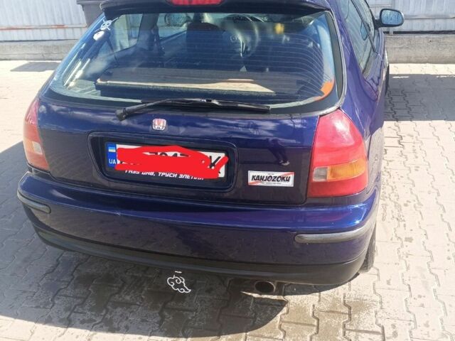 Синий Хонда Цивик, объемом двигателя 1.4 л и пробегом 300 тыс. км за 3700 $, фото 2 на Automoto.ua