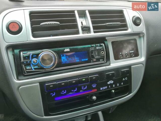 Синій Хонда Сівік, об'ємом двигуна 1.4 л та пробігом 409 тис. км за 2550 $, фото 8 на Automoto.ua