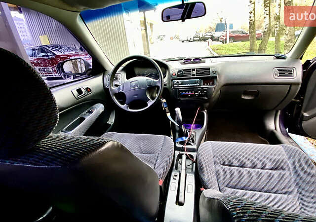 Синий Хонда Цивик, объемом двигателя 1.4 л и пробегом 570 тыс. км за 4300 $, фото 6 на Automoto.ua