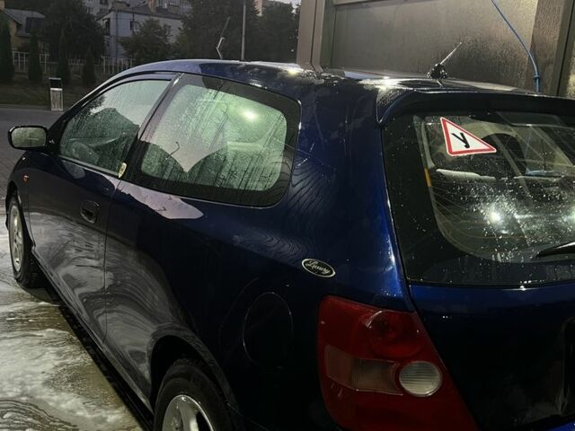 Синий Хонда Цивик, объемом двигателя 1.4 л и пробегом 282 тыс. км за 2900 $, фото 2 на Automoto.ua