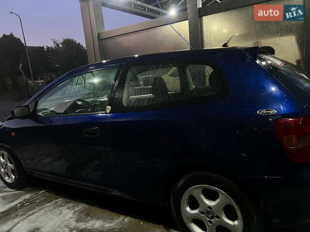 Синій Хонда Сівік, об'ємом двигуна 1.4 л та пробігом 282 тис. км за 2950 $, фото 12 на Automoto.ua