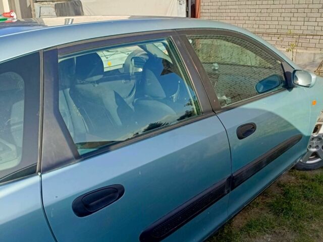 Синий Хонда Цивик, объемом двигателя 1.4 л и пробегом 280 тыс. км за 2300 $, фото 9 на Automoto.ua