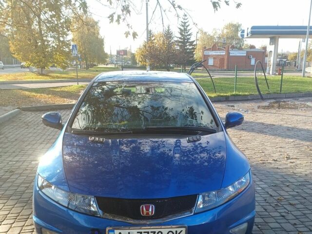 Синий Хонда Цивик, объемом двигателя 1.8 л и пробегом 233 тыс. км за 5999 $, фото 1 на Automoto.ua