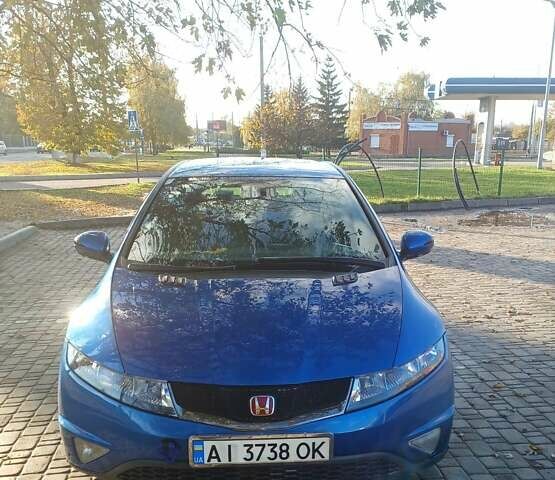 Синий Хонда Цивик, объемом двигателя 1.8 л и пробегом 233 тыс. км за 5900 $, фото 4 на Automoto.ua