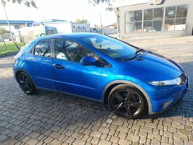 Синий Хонда Цивик, объемом двигателя 1.8 л и пробегом 233 тыс. км за 5999 $, фото 2 на Automoto.ua