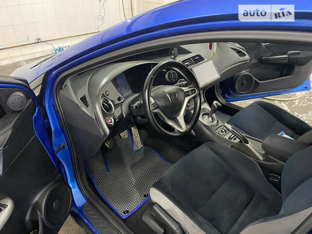 Синий Хонда Цивик, объемом двигателя 1.8 л и пробегом 306 тыс. км за 4800 $, фото 49 на Automoto.ua