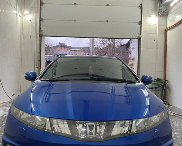 Синий Хонда Цивик, объемом двигателя 1.8 л и пробегом 306 тыс. км за 4800 $, фото 46 на Automoto.ua