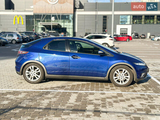 Синий Хонда Цивик, объемом двигателя 1.8 л и пробегом 141 тыс. км за 9500 $, фото 4 на Automoto.ua