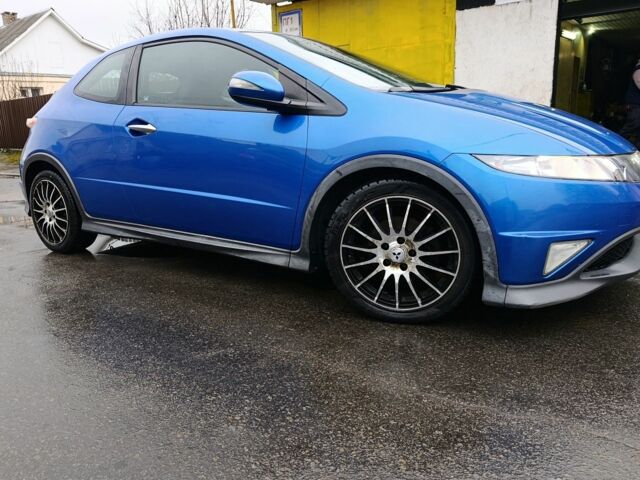 Синий Хонда Цивик, объемом двигателя 2 л и пробегом 300 тыс. км за 2679 $, фото 2 на Automoto.ua