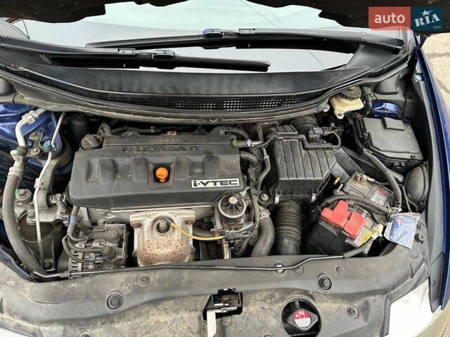 Синий Хонда Цивик, объемом двигателя 1.8 л и пробегом 186 тыс. км за 8200 $, фото 10 на Automoto.ua
