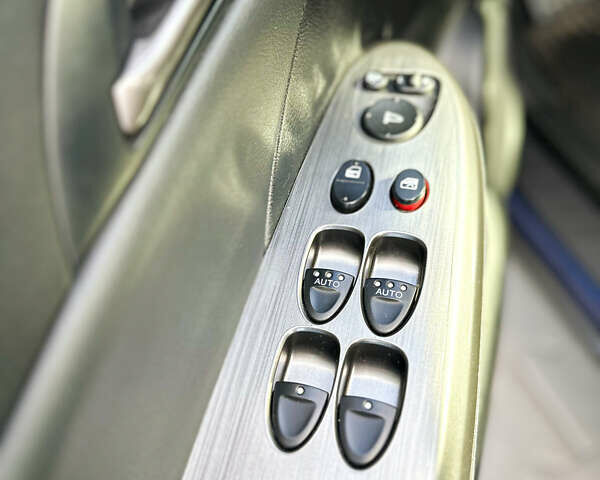 Синий Хонда Цивик, объемом двигателя 1.8 л и пробегом 141 тыс. км за 9500 $, фото 18 на Automoto.ua