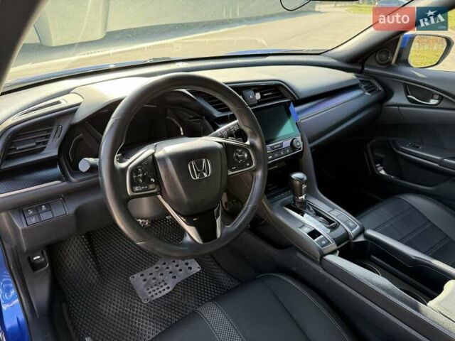 Синий Хонда Цивик, объемом двигателя 1.5 л и пробегом 94 тыс. км за 18000 $, фото 16 на Automoto.ua