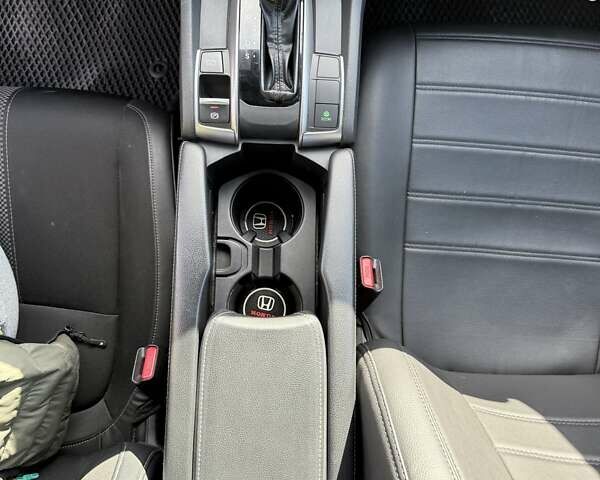 Синий Хонда Цивик, объемом двигателя 1.5 л и пробегом 94 тыс. км за 18000 $, фото 21 на Automoto.ua