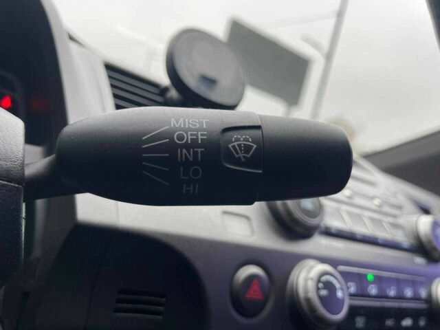 Синий Хонда Цивик, объемом двигателя 1.8 л и пробегом 283 тыс. км за 5290 $, фото 19 на Automoto.ua