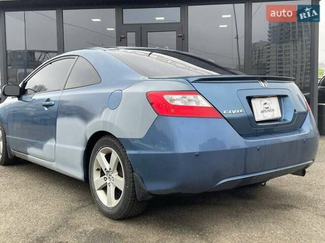 Синий Хонда Цивик, объемом двигателя 1.8 л и пробегом 284 тыс. км за 5290 $, фото 5 на Automoto.ua