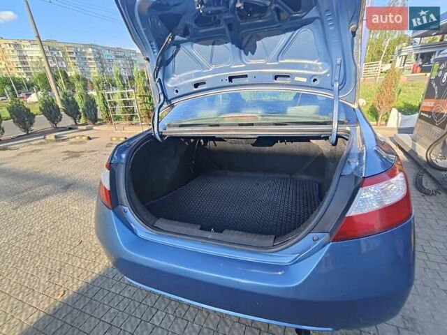 Синій Хонда Сівік, об'ємом двигуна 1.8 л та пробігом 60 тис. км за 6000 $, фото 11 на Automoto.ua