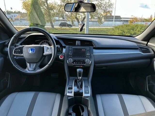 Хонда Цивик 2016 в Киеве на Automoto.ua Синий Хонда Цивик, объемом двигателя 2 л и пробегом 129 тыс. км за 12800 $, фото 18 на Automoto.ua