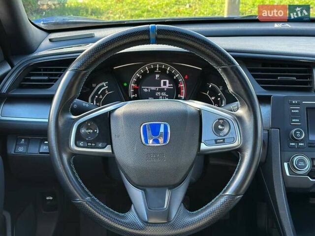 Синий Хонда Цивик, объемом двигателя 2 л и пробегом 129 тыс. км за 12800 $, фото 15 на Automoto.ua