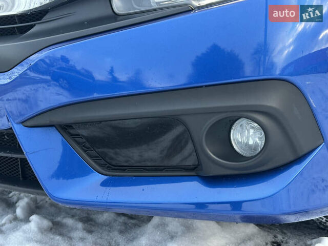 Синий Хонда Цивик, объемом двигателя 2 л и пробегом 68 тыс. км за 15000 $, фото 7 на Automoto.ua